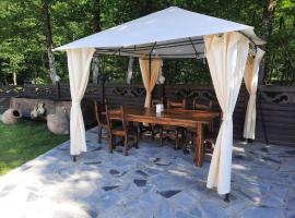 Hotel Tsablara, hotel v destinaci Bagdatʼi