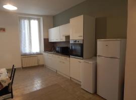 25 F Mistral 1 er G, apartment in Coursan