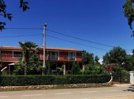 Apartments Villa Amaryllis, kolmetärnihotell sihtkohas Novigrad Istria