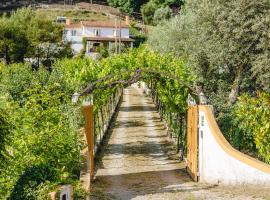 Magnolias Cottage, B&B in Lousã