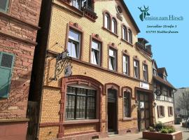 Pension zum Hirsch, hotel bajet di Hattersheim