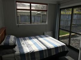 Kiwi Cabins: Tapu şehrinde bir otel