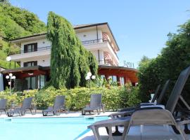 Lo Scoiattolo, hotel v destinácii Massino Visconti