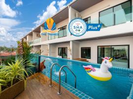 The Thames Pool Access Resort & Villa - SHA Extra Plus, hotel in Chalong 