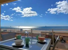 Appartement T2, 2 a 4 Personnes avec une Vue sur Mer 4TL25