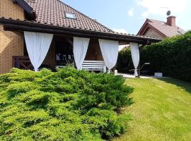 Norwida 28 - 300m od plaży، فندق في اوليتسكا