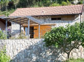 Kamena Kuća Hutovo Blato, cabaña o casa de campo en Čapljina