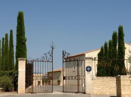 La Bergerie, hotel in Joucas