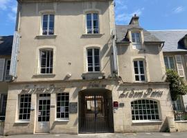 Hôtel Le Saint Patrice – hotel w mieście Bayeux