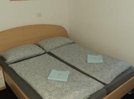 Per Sempre, hotel v destinaci Jezerane