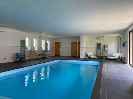 Superbe studio privée au calme avec piscine et spa, Hotel in der Nähe von: Freilichtmuseum Villeneuve-d'Ascq, Sailly-lès-Lannoy