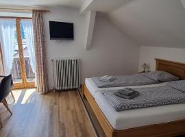 Gasthof zum Rassen, penzion v destinaci Garmisch-Partenkirchen