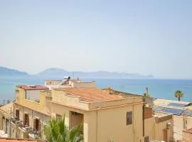 Cozy Apartment In Balestrate With Wifi