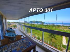 LINDO NOVISSIMO e PÉ NA AREIA, hotel cerca de Comunidad Católica Sagrado Corazón, Bertioga