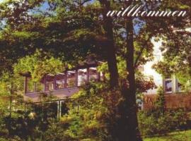 Waldhotel Brezing, hotel v destinaci Bad Münstereifel