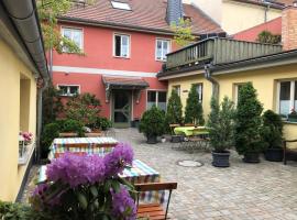 Ferienwohnung "Ankerplatz" mit 2 Schlafzimmern, hotel in Rheinsberg