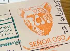 SEÑOR OSO, alojamiento con cocina en Molinaseca