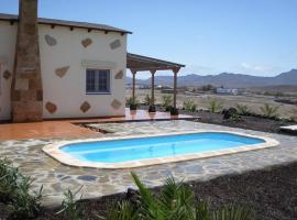 Villas La Fuentita: Gran Tarajal şehrinde bir otel
