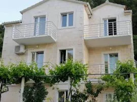 Apartments Kalajžić