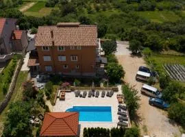 Apartment in Mundanije with Seaview, Terrace, Air condition, WIFI (3748-4)