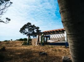 Soul Farm Algarve - Glamping & Farm Houses、アルジェズールのグランピング施設
