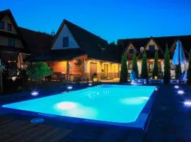 Willa Dream z basenem i jacuzzi 606-436-626
