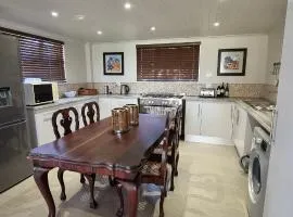 DullVino First House