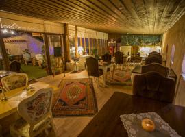 Sakli Konak Cappadocia Hotel&Restaurant, homestay in Uchisar