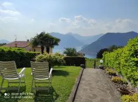 Sulzano Villa con Giardino Vista Lago Parking Free