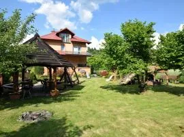 AGROTURYSTYKA POD ŚWIERKAMI