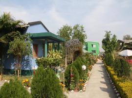 United 21 Resort, Sunderban, Hotel in Gosāba
