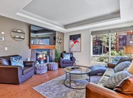 The Versailles by Samsara Resort Top Luxury Top View 1300SQF 2BEDROOM 2BATHROM, hotel a Canmore