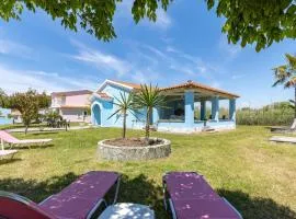 Villa Amorossa with Garden View & Shared Pool by Konnect, Roda Corfu