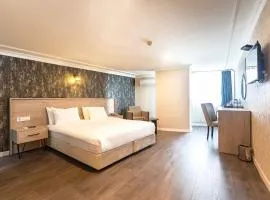 Marina Park Hotel