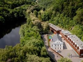 Restaurace a Pension Hřebíkárna, hotel bajet di Chomutov