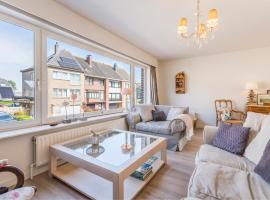 Spacious, warm and updated Home w parking & garden, apartman Bredenében