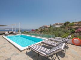 Villa Luna Private Heated Hydro Pool BBQ Beach 4min, hotel in Agia Marina Mikrolimanou