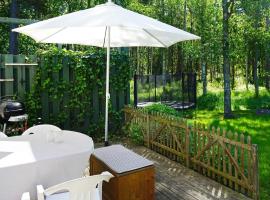 6 person holiday home in EKER, hotell i Ekerö