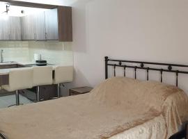 Loutraki Vibes Apartments 2, hotell Loutrakis