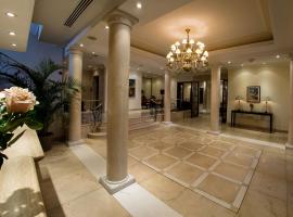 Curium Palace Hotel, hotel v destinaci Limassol