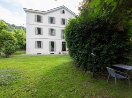 Villa Cardano Maccagno close to every destination, apartament a Maccagno Inferiore