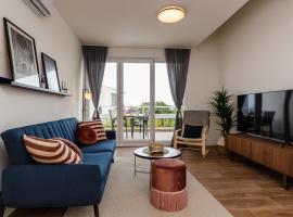 Apartment Maestral, khách sạn ở Sutivan