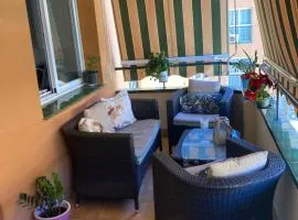 Central apartment walking distance to the beach