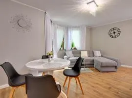 Nowoczesne i Eleganckie Apartamenty Sun Seasons 24 w Karpaczu by Noclegi Renters