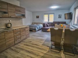 BIKE apartments 3, apartman u gradu 'Hodruša'