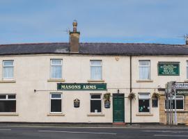 Masons Arms Amble, מלון באמבל