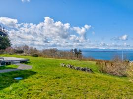 @ Marbella Lane - Waterfront Studio Whidbey Island, apartment in Coupeville