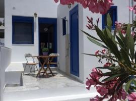 Rose of Tinos, hotel em Tinos