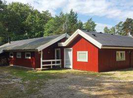 8 person holiday home in Nex, hotel a Vester Sømarken