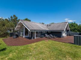 Secluded Haven in Rindby, pet-friendly hotel in Fan&oslash;